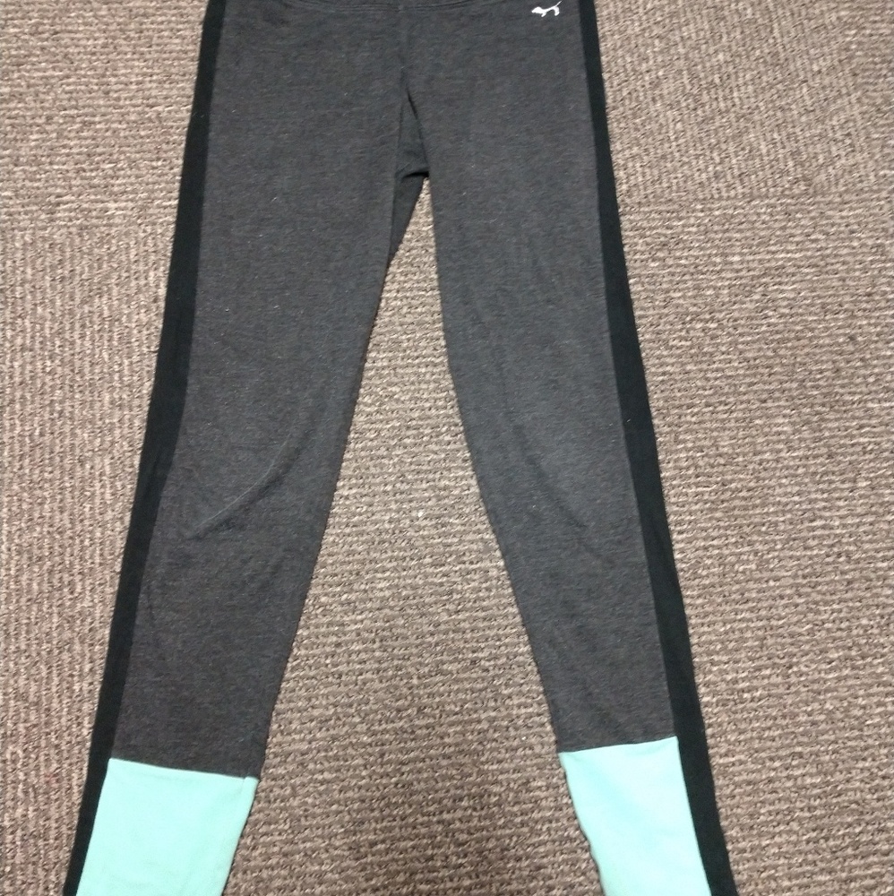 VS Pink yoga pants